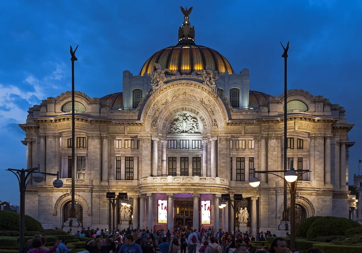 The Palacio de Bellas Artes in Mexico City lit as evening falls
